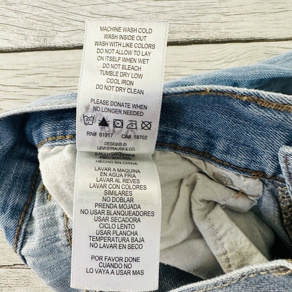 Womens Levis 505 Denim Light Wash Blue Jeans Red Tab Regular Fit Size 16 Slim - Picture 8 of 8